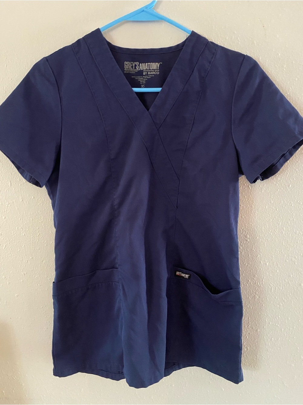 Grey's Anatomy Women's Navy V-Neck Scrub Top XS